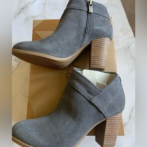NWT/NIB Koolaburra by Ugg Amalea ankle booties